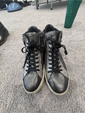 Women’s Metallic Black High-Top Sneakers with Side Zip